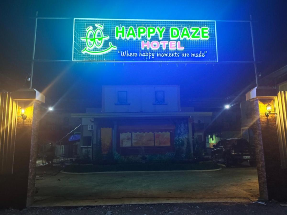 Happy Daze Hotel Tagum Екстериор снимка